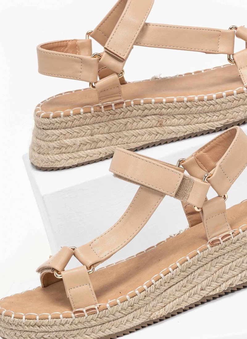 Η καλύτερη συμφωνία 🔔 Αγορά ⌛ The Fashion Project Flatform πέδιλα με λουράκι στο πλάι - Μπεζ 👏 🌟 - Image 3