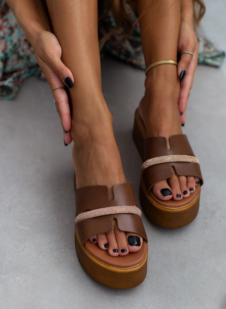 Εξοδος 🎉 Εξοδος 🔔 Πλατφόρμες δερμάτινες ESTIL με Strass λεπτομέρεια - Ταμπά 🤩 🤩