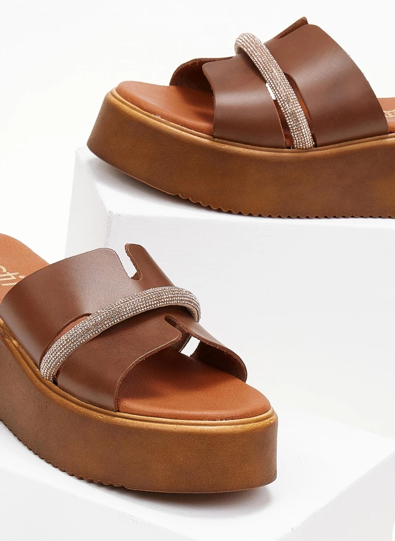 Εξοδος 🎉 Εξοδος 🔔 Πλατφόρμες δερμάτινες ESTIL με Strass λεπτομέρεια - Ταμπά 🤩 🤩 - Image 5