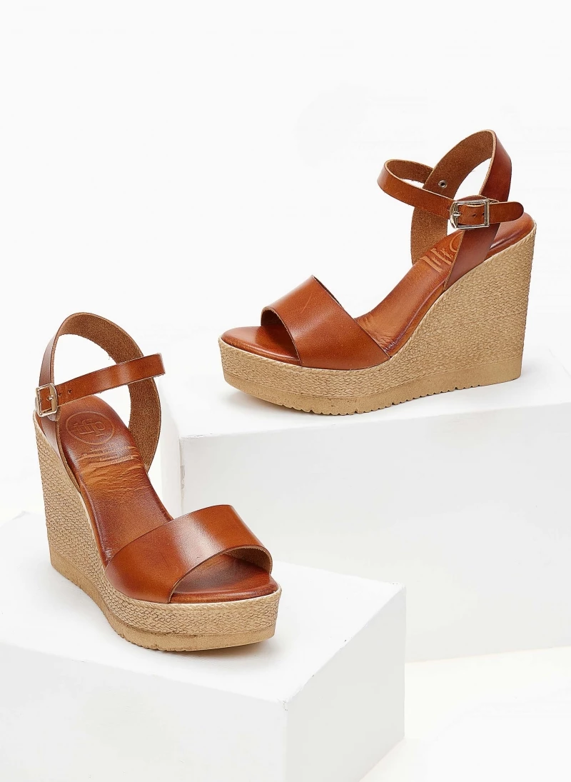 Flash Sale ✔️ Πολύ καλή προσφορά 😍 Πλατφόρμες δερμάτινες TFP με ψηλή σόλα - Ταμπά ⭐ 🎁 - Image 3