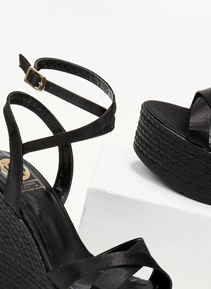 Προϋπολογισμός 😉 Εκπτωση 👏 The Fashion Project Πλατφόρμες σατέν TFP με χιαστί λουράκια - Μαύρο 🔥 💯 - Image 5