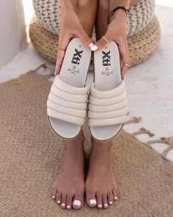 Εκπτωση ⭐ Καλύτερες κριτικές για 🤩 Xti Footwear Slides καπιτονέ Xti 42823 - Μπεζ 😉 👍