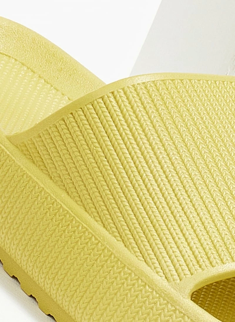 Ολοκαίνουργιο 👍 Κουπόνι 🛒 The Fashion Project Slides με μικρό άνοιγμα - Λαχανί 💯 ✔️ - Image 2